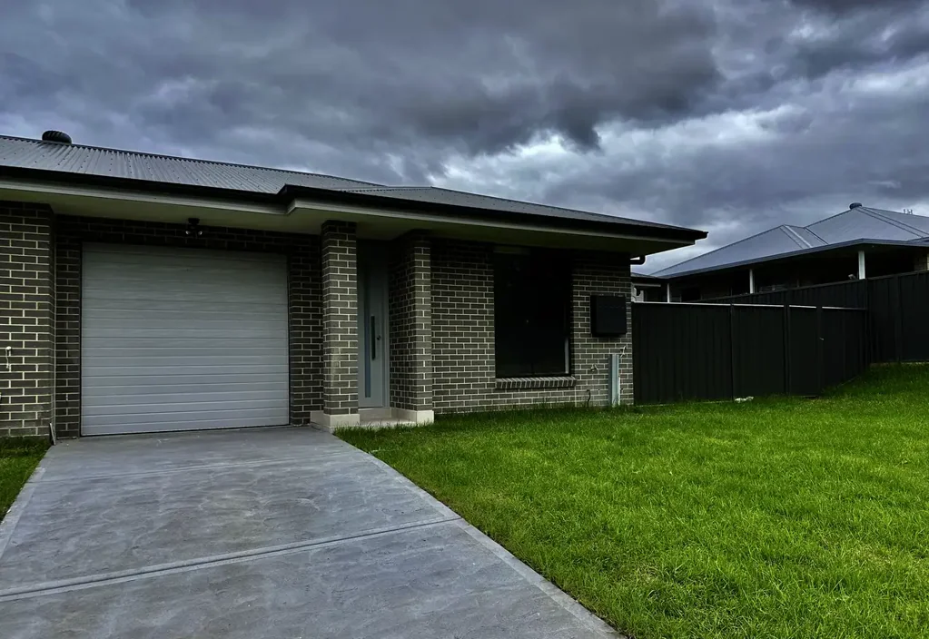 Stunning 4-Bedroom Home for Rent in Bellbird