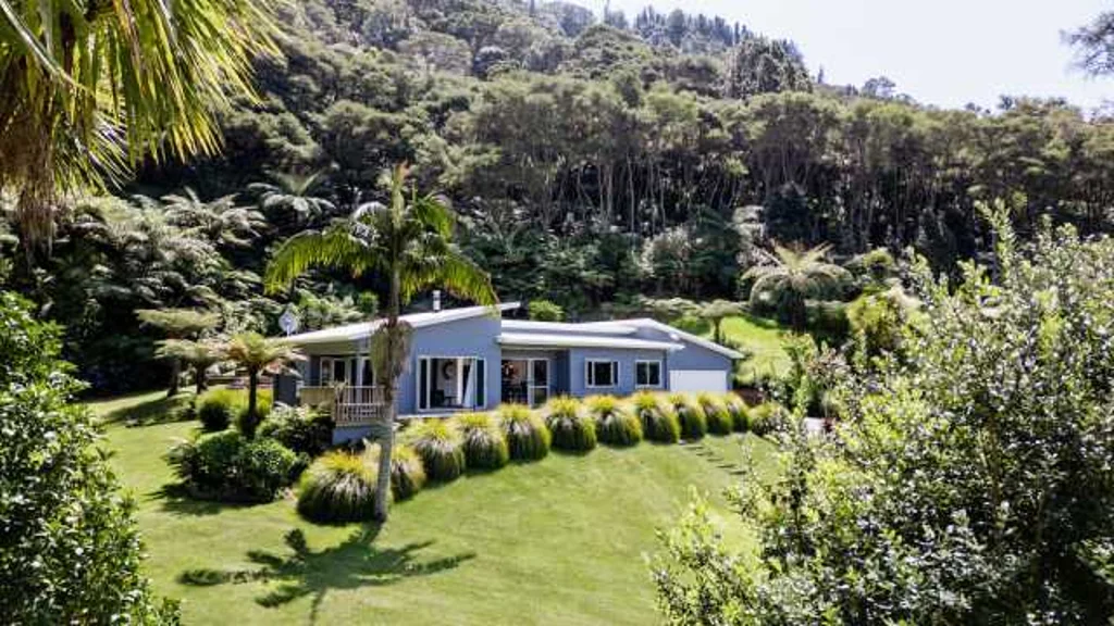 Matata 3ਬੈੱਡਰੂਮ Private Oasis Nestled in Native Bush Setting