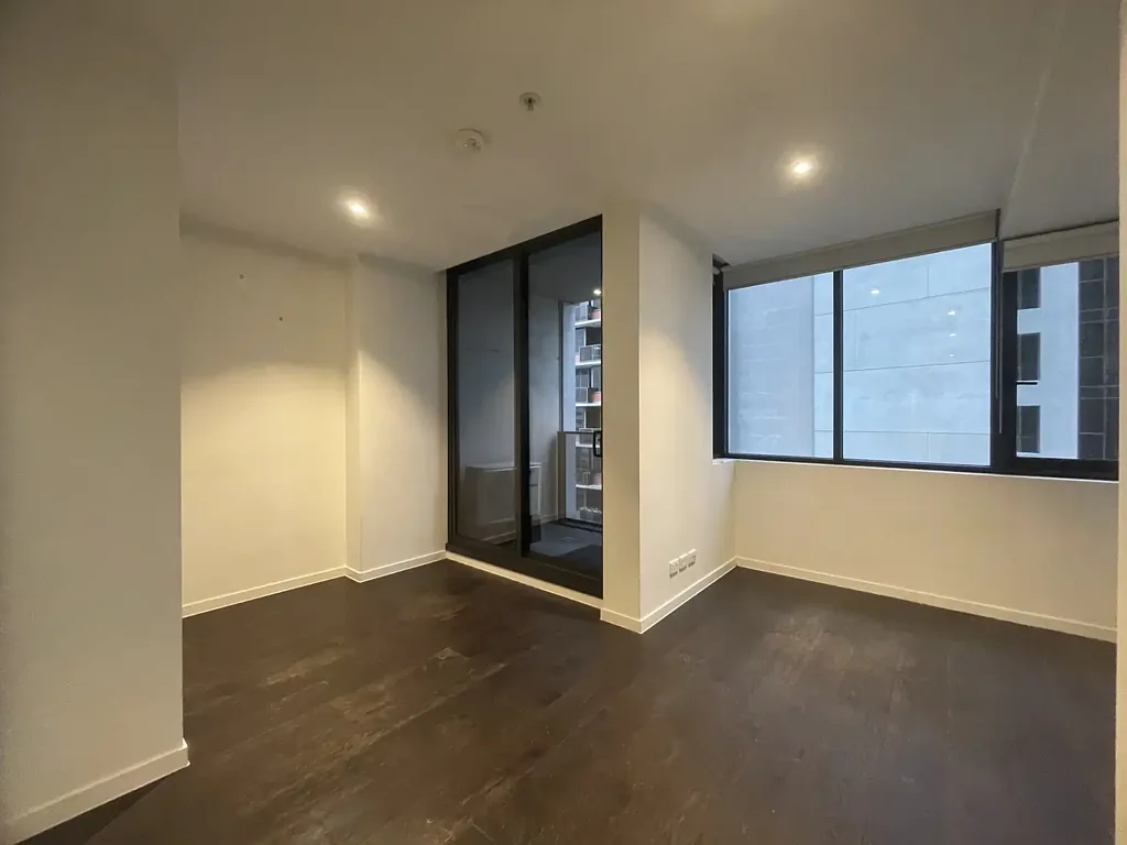 Stylish Inner-City Living with Spectacular CBD Views