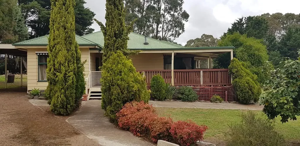 4 Flagstaff Lane, Tooborac, VIC 3522