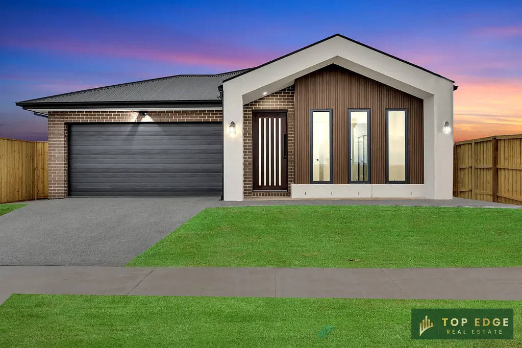 27 Castello Drive, Deanside, VIC 3336