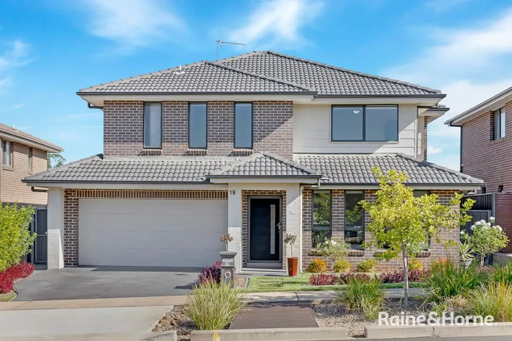 Perfectly presented family haven