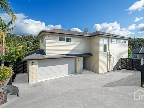 112 Tamahere Drive, Glenfield, North Shore City