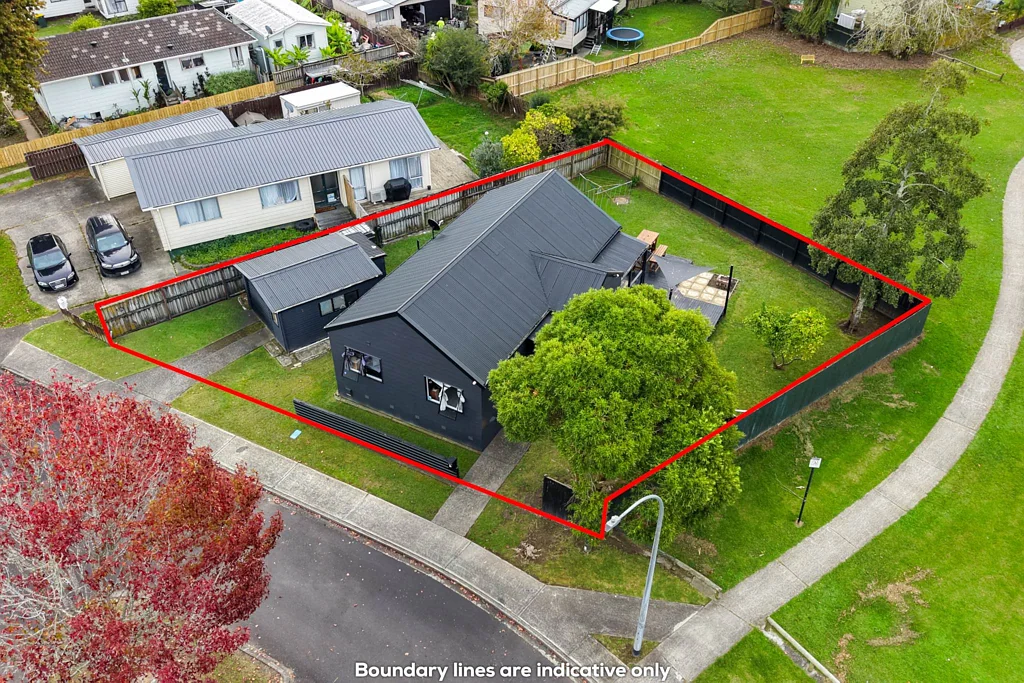 Papakura 3 Slaapkamer Renovated 3BR + Garage on 507m² Freehold
