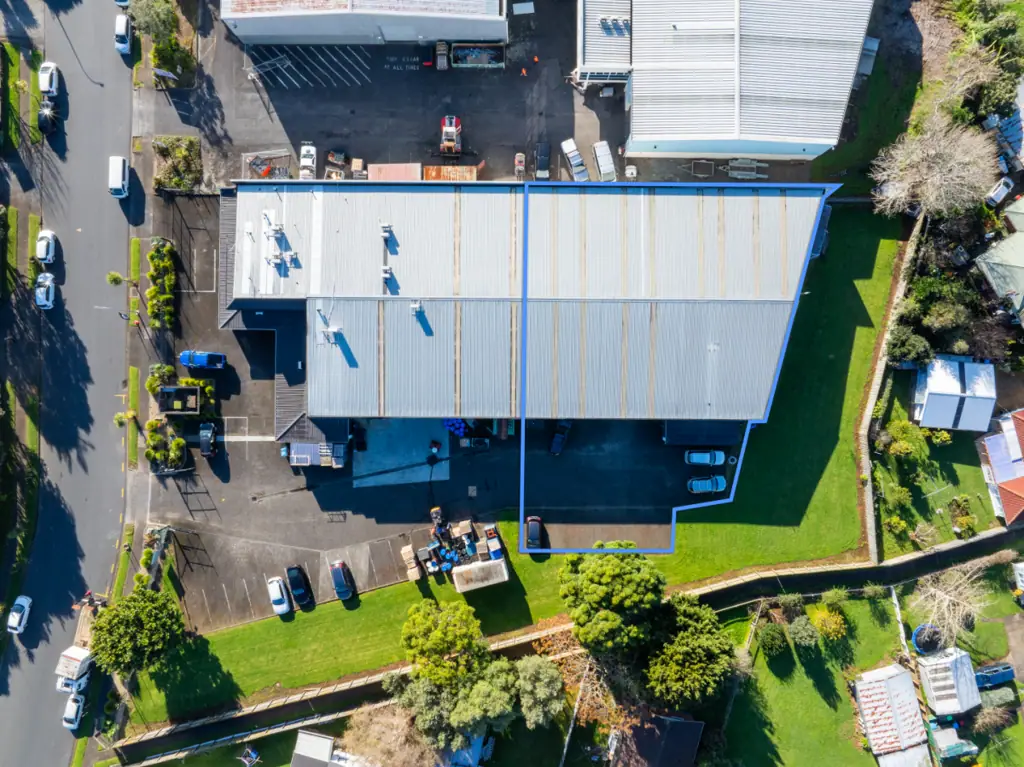 Mount Wellington Well Located Industrial Warehouse - 830m²