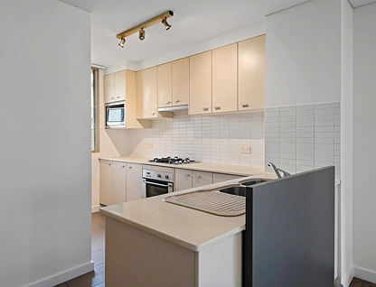 301/4 Stromboli Strait, Wentworth Point, Parramatta (Northwest suburbs), 2 Bedrooms, 2 Bathrooms, Apartment