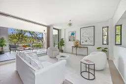 B205/106 Brook Street, Coogee