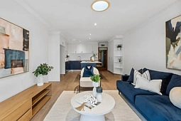2/15 Park Road, Yeronga