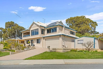 Dawesville 4Zimmer Endless views, exceptional lifestyle.