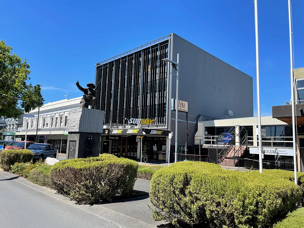 Hamilton Central Value for Money Office