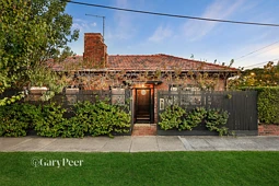1a Trevascus Street, Caulfield South