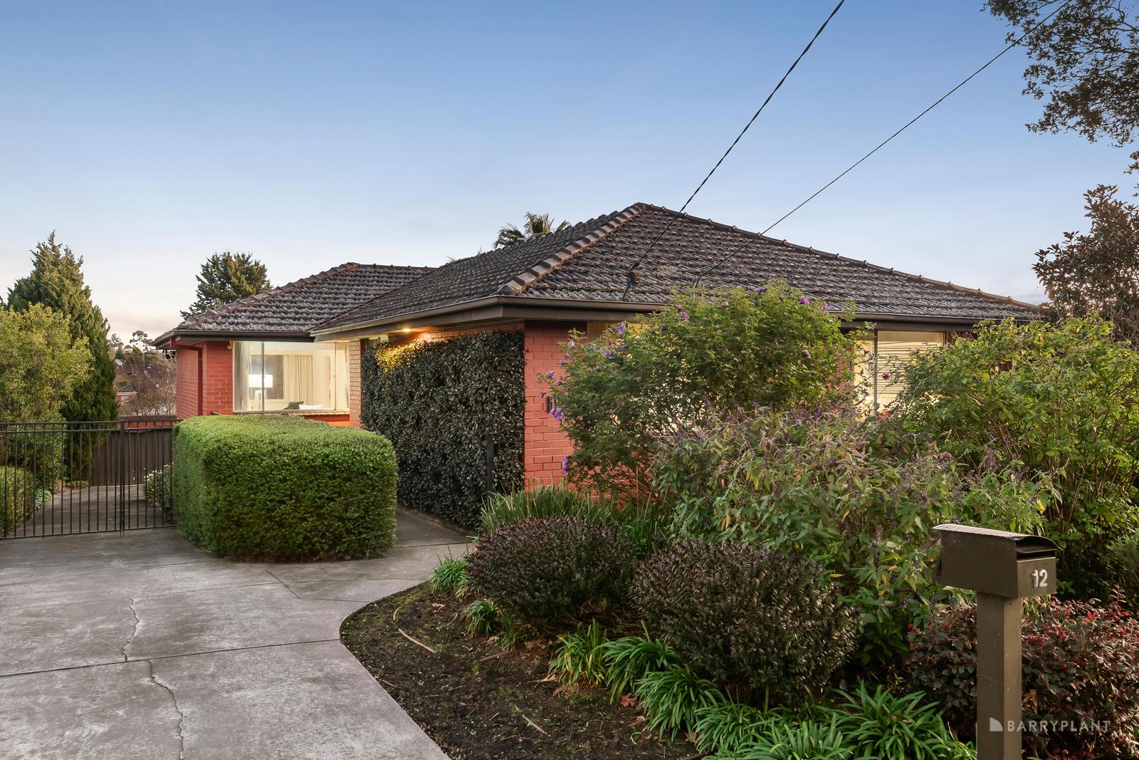 12 FAIRWAY RD, DONCASTER VIC 3108, 0 ห้องนอน, 0 ห้องน้ำ, House