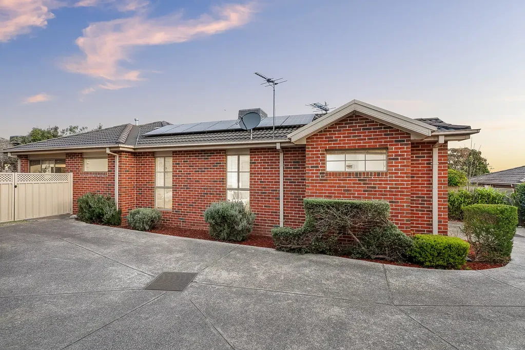 Ferntree Gully 3Phòng ngủ Effortless Single-Level Living in a Convenient Ferntree Gully Setting