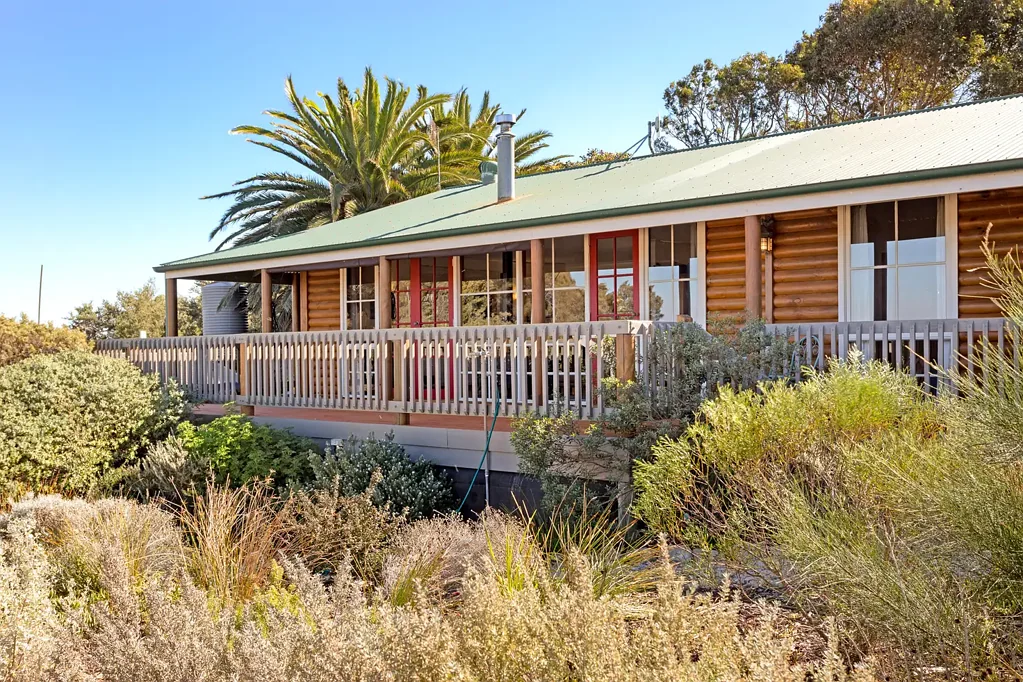 2 Clayton Street, Clayton Bay, SA 5256