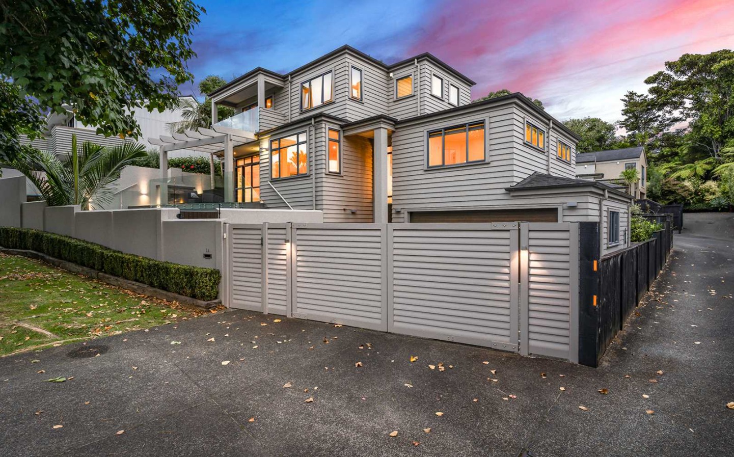 1a Whitby Crescent, Mairangi Bay, Auckland - North Shore, 5房, 3浴, House