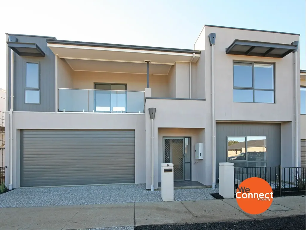 Elegant Townhouse Offering Space, Style & Functionality