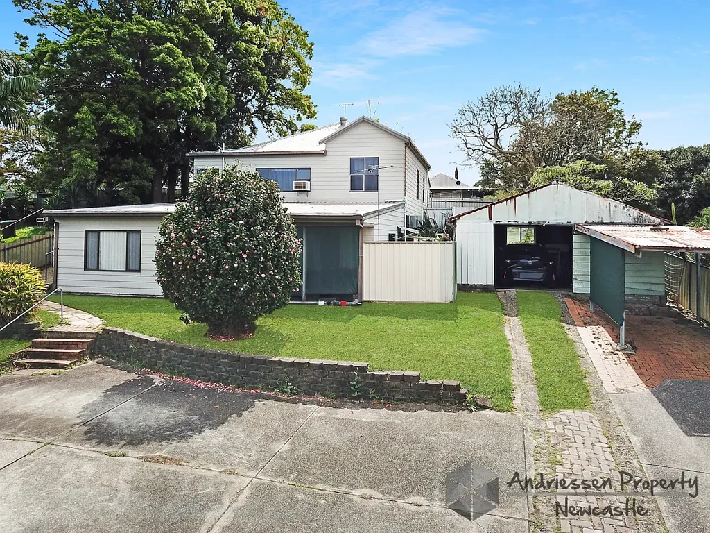 Flats 1-3/3B Peatties Road, Cardiff, NSW 2285