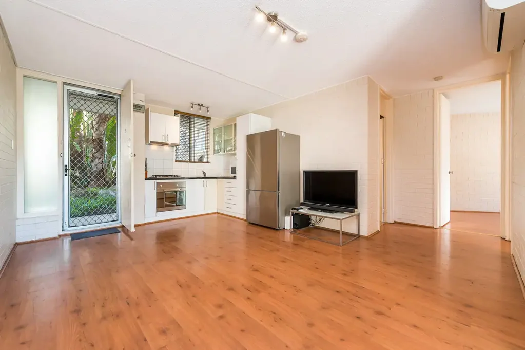 Bayswater 2ਬੈੱਡਰੂਮ CHARMING COURTYARD APARTMENT