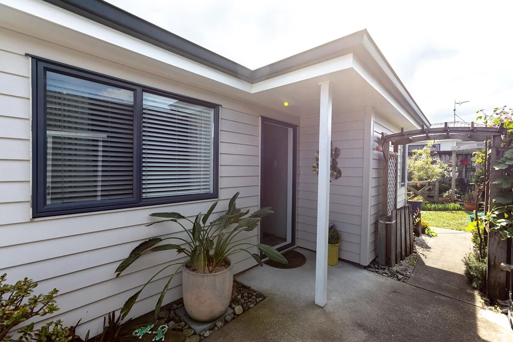 Paeroa 2 Slaapkamer Charm, Comfort & Convenience