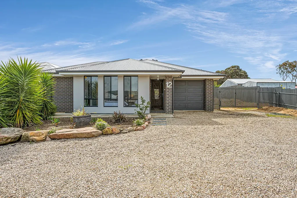 12 Beaumont Court, Mount Compass, SA 5210