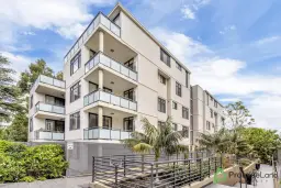 42/1-3 Boundary Road, Carlingford