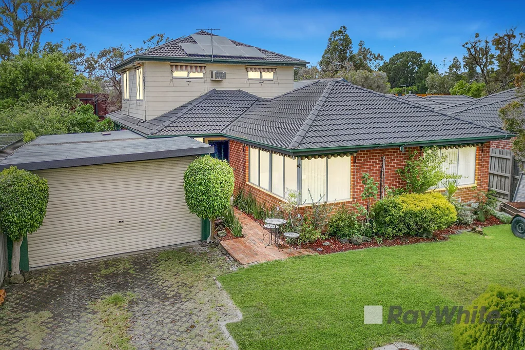 51 Sassafras Drive, Frankston, VIC 3199