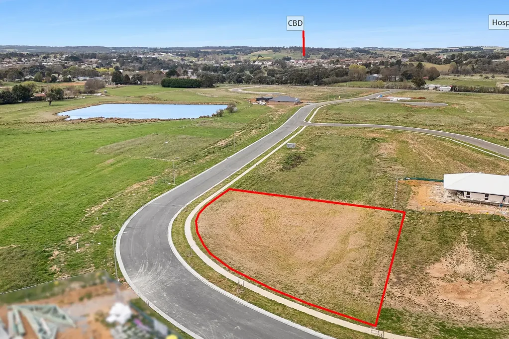 Crookwell 1500M2 OF POTENTIAL