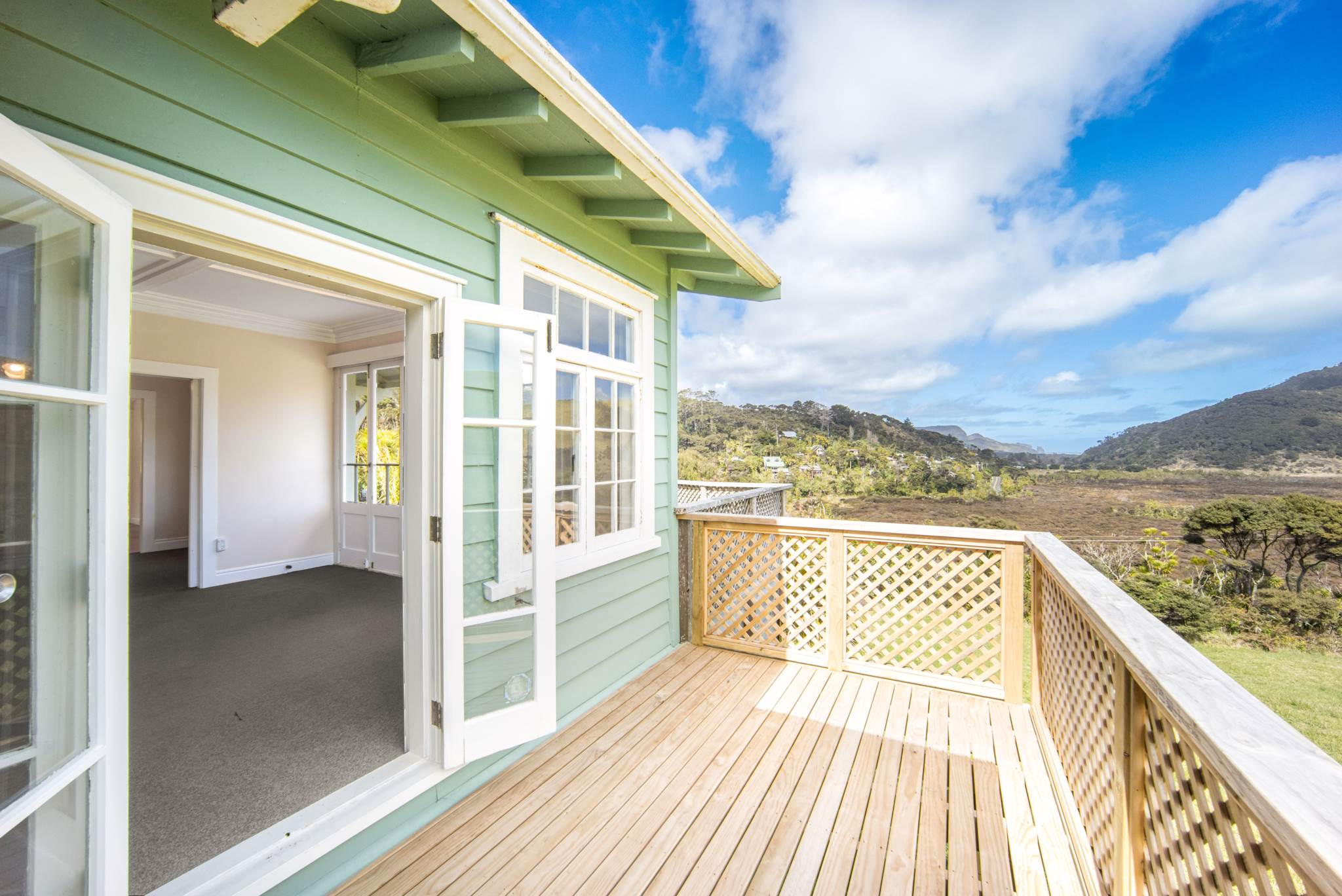 158 Bethells Road, Bethells Beach, photo 10