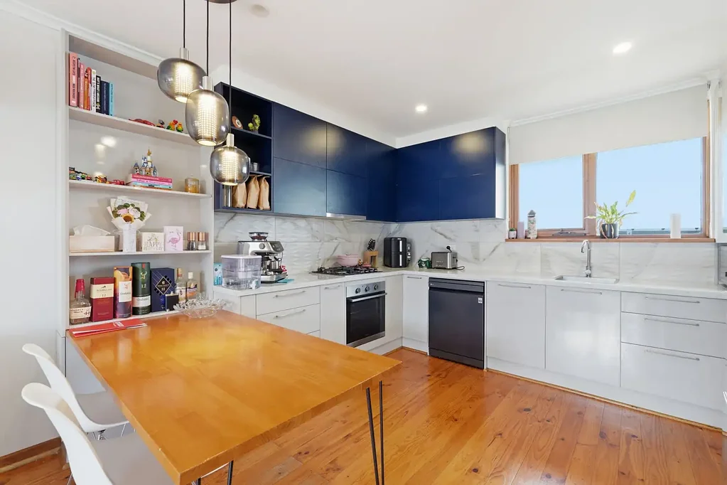 Glenside 2Kwarto Front-Row Glenside Living With City-Fringe Ease