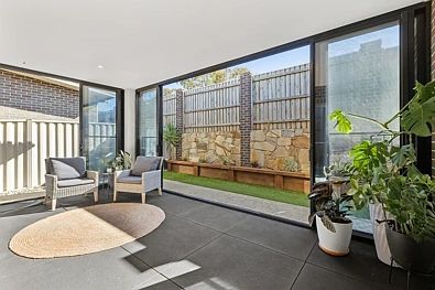 3/2 Fullston Way, Holt, ACT 2615, 3 slaapkamers, 2 badkamers, Townhouse