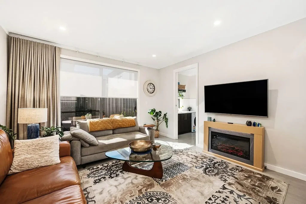 Christies Beach 3બેડરૂમ Contemporary Coastal Style in a Prime Beachside Location.