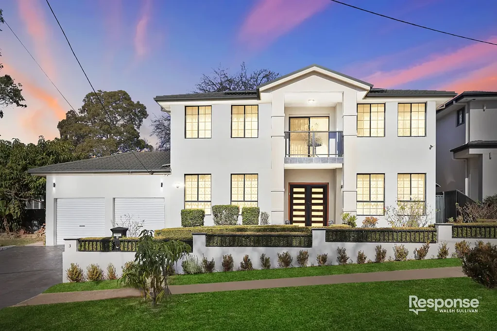 Constitution Hill 5 Bedroom FINAL AUCTION CALL! GRAND EXECUTIVE LIVING IN BLUE RIBBON LOCATION