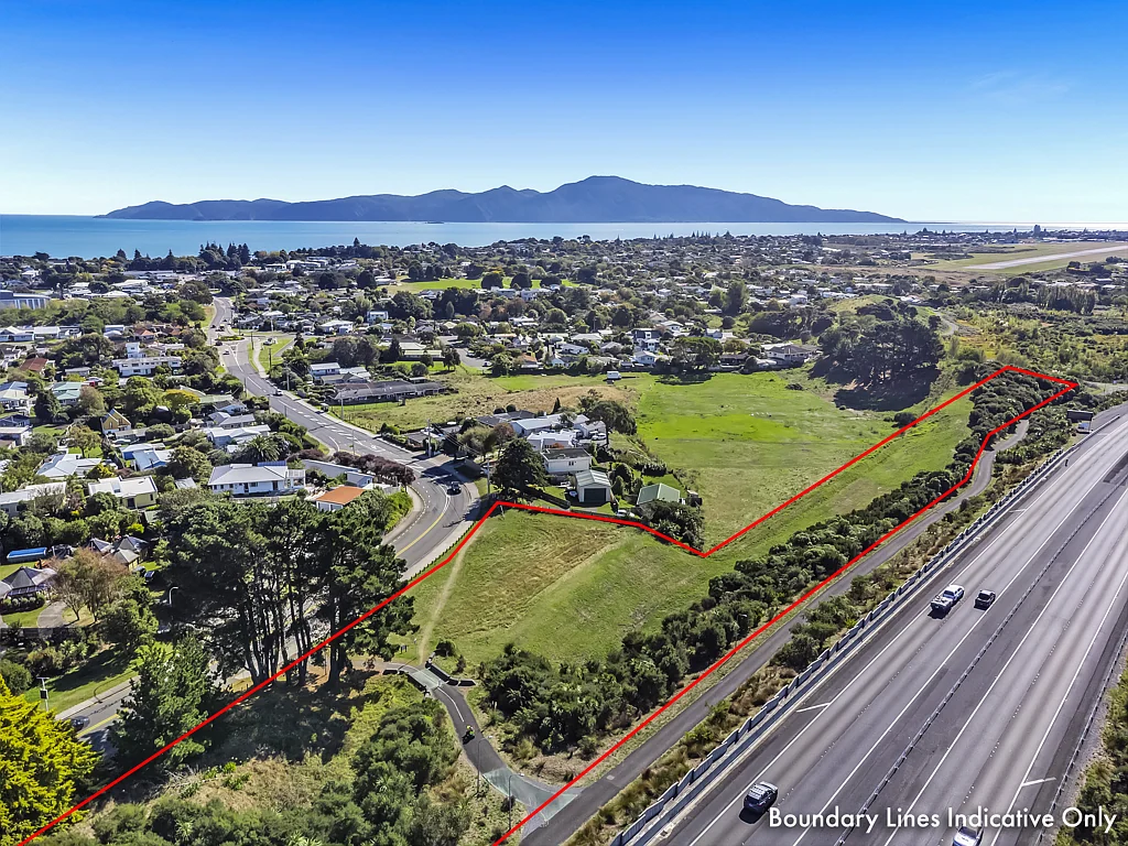 Raumati Beach Opportunity in Raumati - Make an Offer!