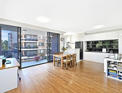200/19-25 Leonard St, Waitara, Upper North Shore, 2 Schlafzimmer, 2 Badezimmer, Apartment