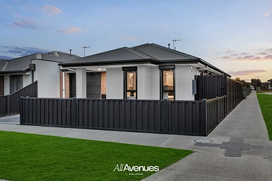 Cranbourne East 3Kwarto Modern Parkside Living with Style, Comfort & Everyday Convenience
