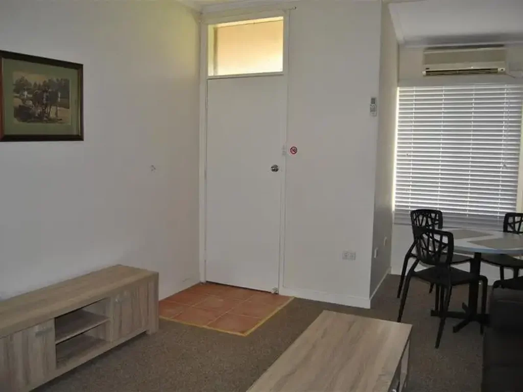 Neat & Tidy Unit