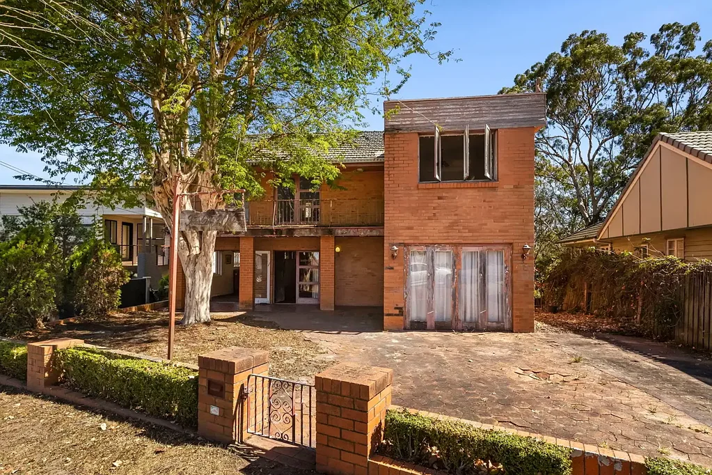 204 Stanley Terrace, Taringa, QLD 4068