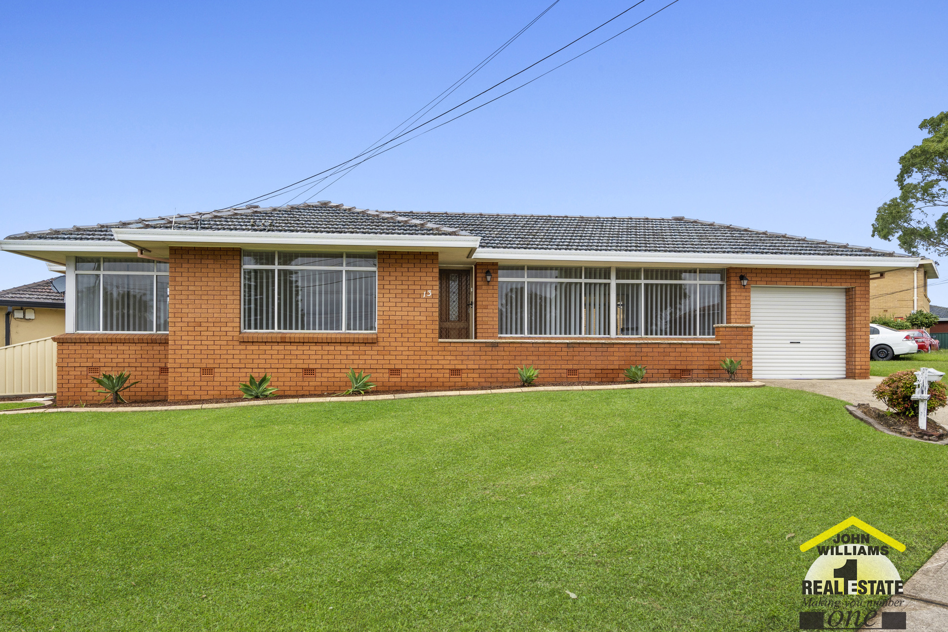 13 HUNTINGDALE AV, LANSVALE NSW 2166, 0部屋, 0バスルーム, House