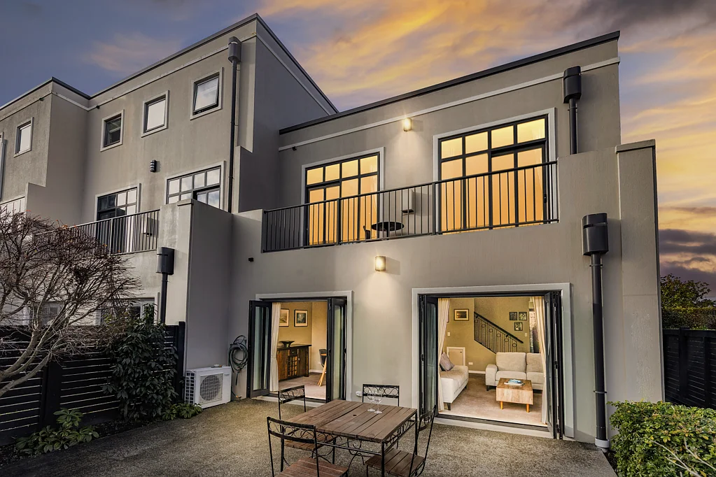 10 Country Club Terrace, Northwood, Christchurch, Canterbury