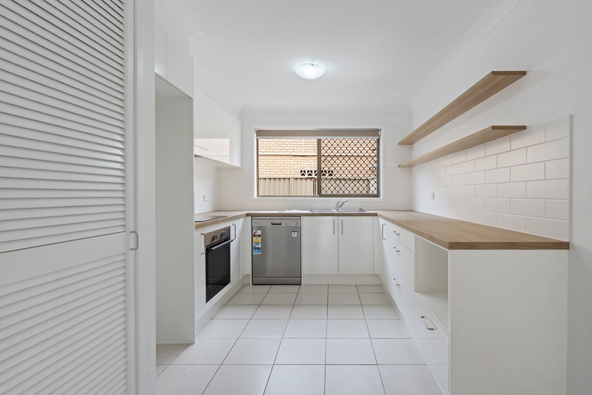 AMAROO COURT UNIT 3 4 ANGIE CT, MERMAID WATERS QLD 4218, 0 Schlafzimmer, 0 Badezimmer, Townhouse