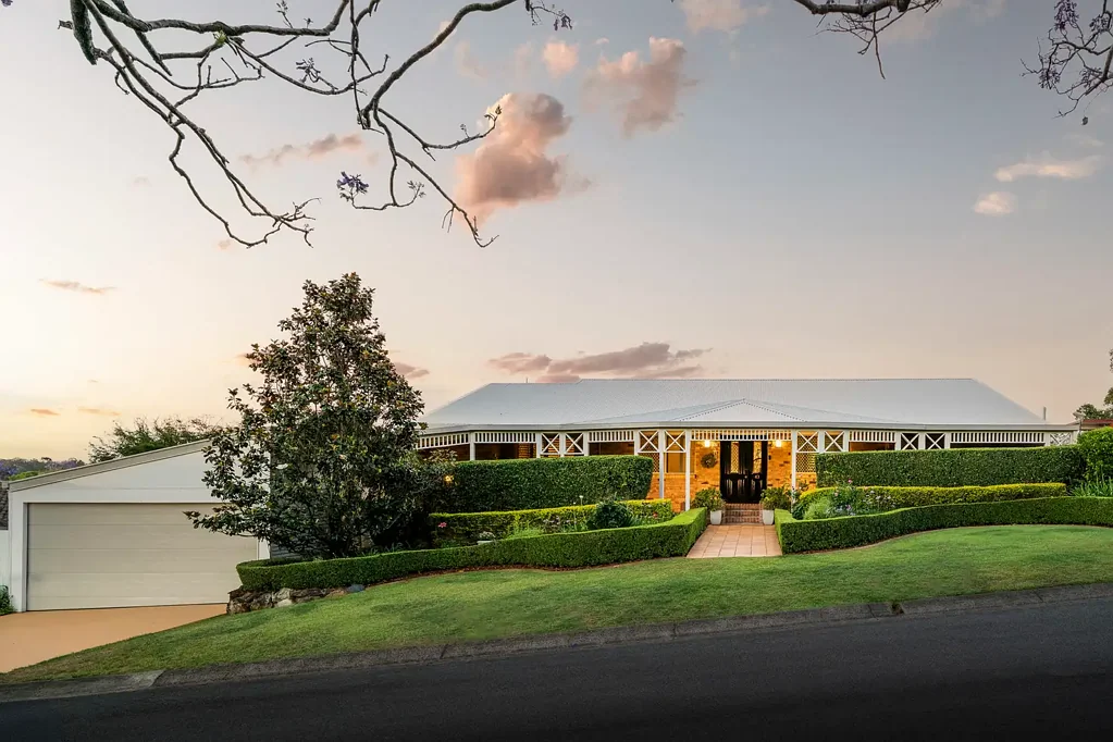 43 Rowena Street, Kenmore, QLD 4069