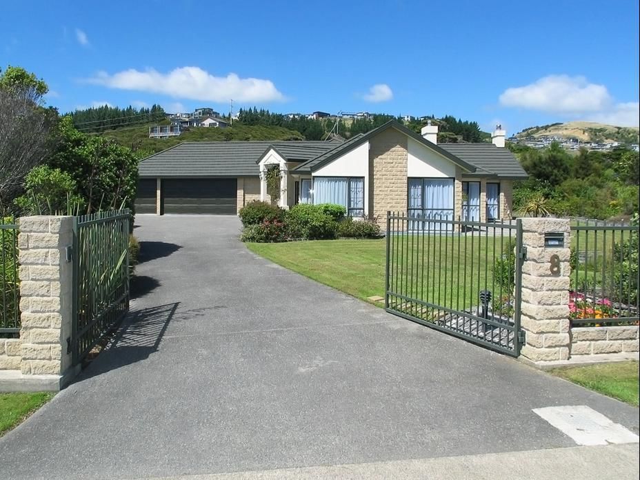 8 Scoresby Grove, Whitby, Porirua, 5 कमरे, 0 बाथरूम