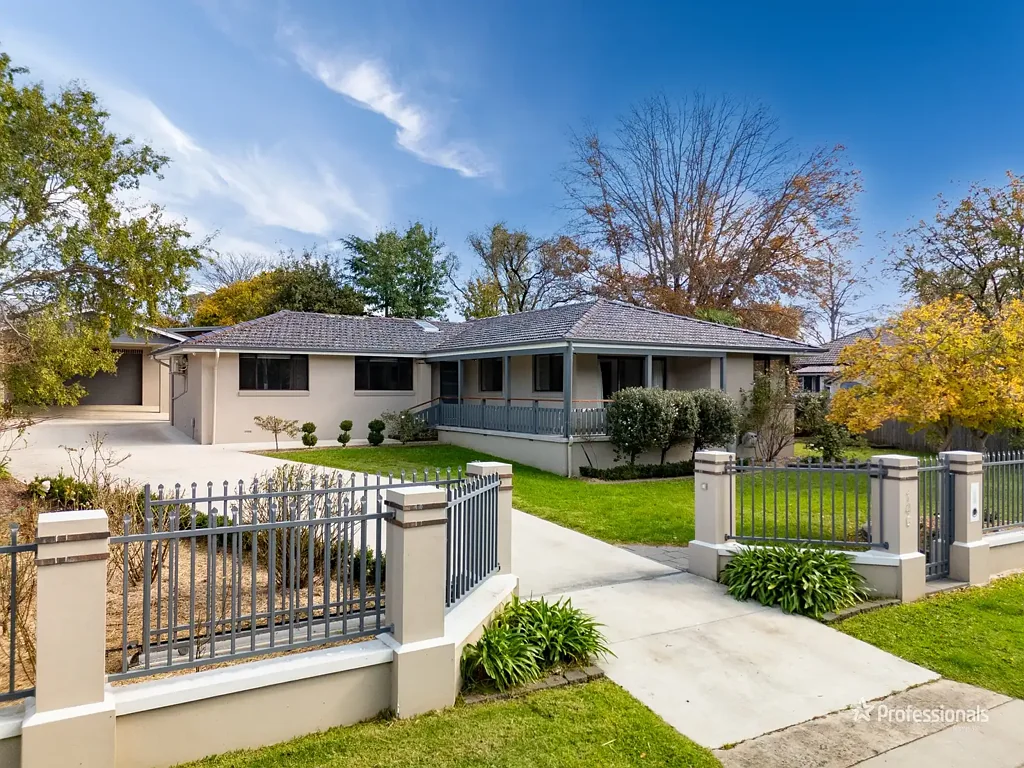 Armidale 4chambre Refined Family Living