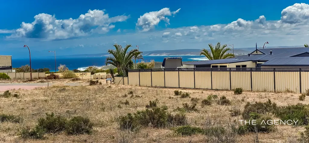 Kalbarri Dream Big in Eco Flora Estate