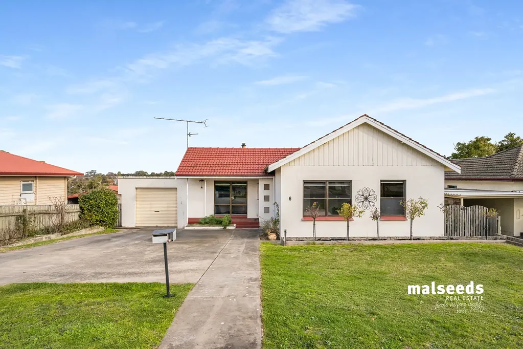 3 Bedroom Home For Lease