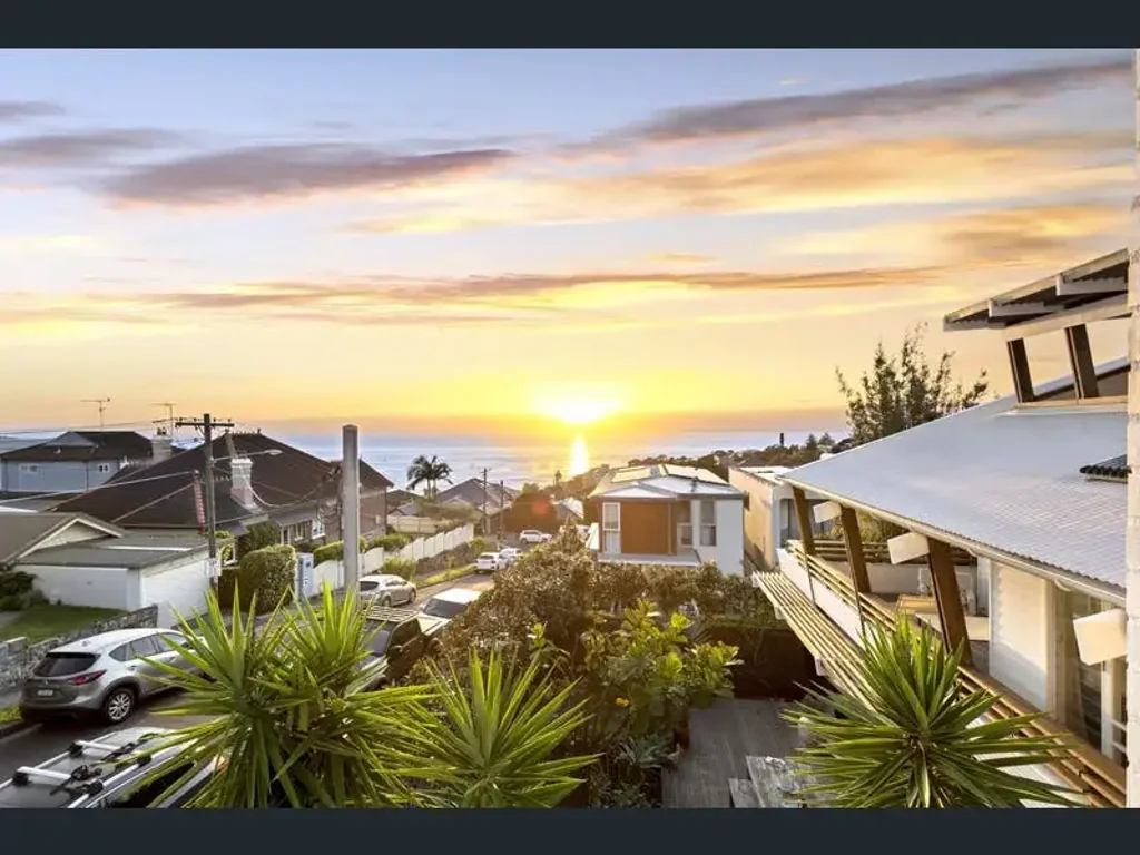 Charming Bronte House - Ocean Views