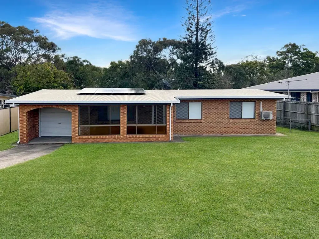 34 Ormiston Street, Clinton, QLD 4680