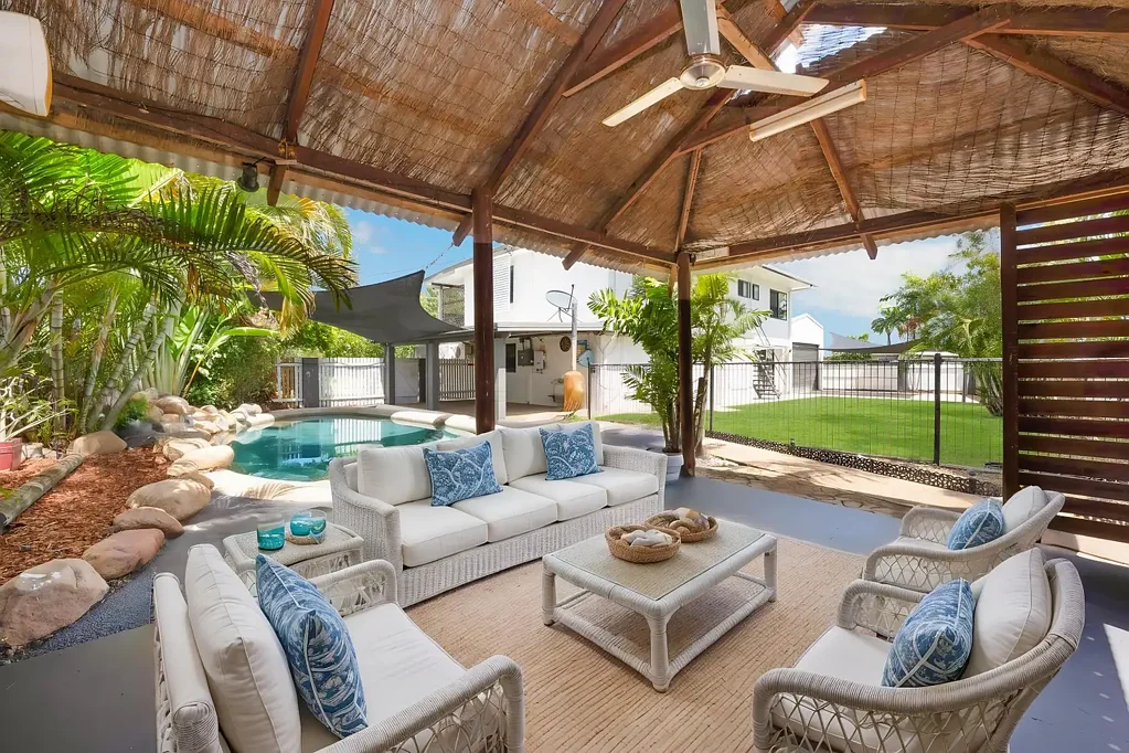 Thuringowa Central 4房  Central Location + Pool + Shed + Solar - The Complete Family Package
