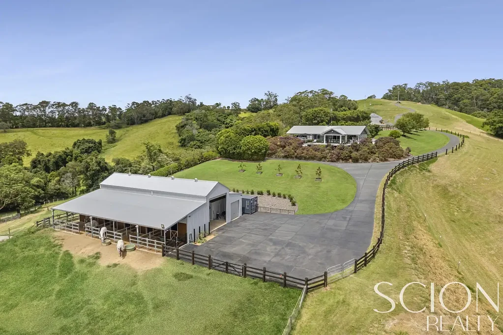 Cootharaba 2Zimmer Equine Perfection Meets Hinterland Grandeur