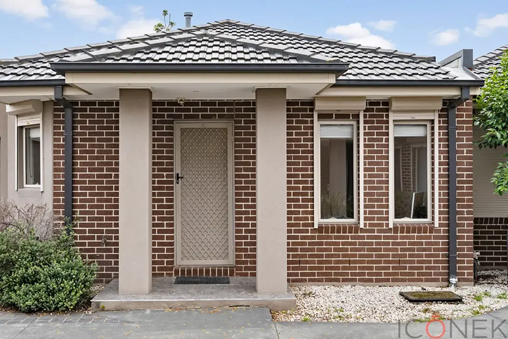 2/18 Prince Andrew Avenue, Lalor, VIC 3075
